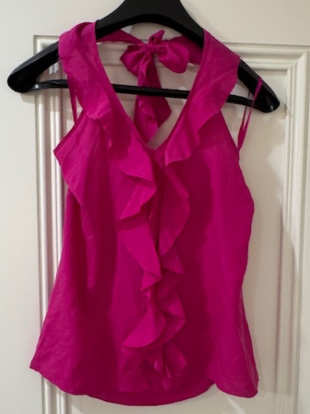 NWT Gorgeous Ruffled Pink 100% SILK Halter Top from Banana Republic, Medium